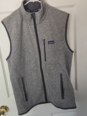 Patagonia Gray Knit Fleece Vest with Dark Trim